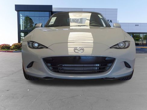 New 2026 MAZDA MX-5 Miata Grand Touring RWD image 3