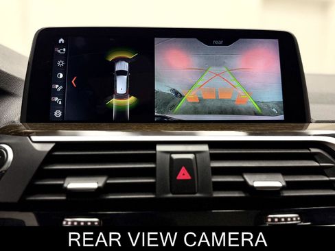 Used 2018 BMW X3 xDrive30i w/ Premium Package image 25