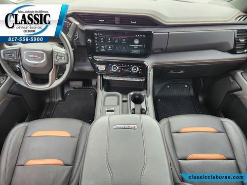 Used 2025 GMC Sierra 3500 AT4 w/ AT4 Premium Plus Package AWD/4WD image 2