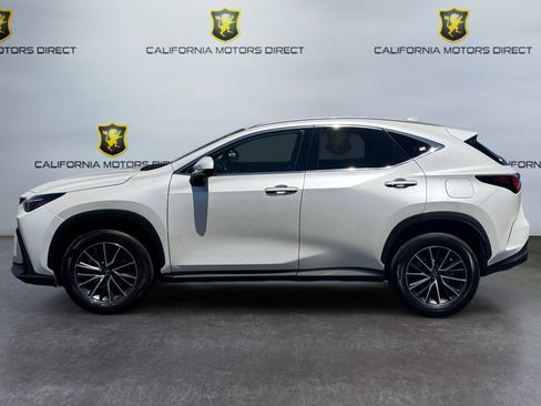 Used 2024 Lexus NX 250 FWD image 2