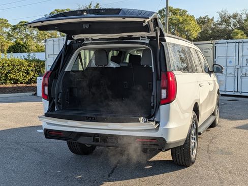 New 2026 Ford Expedition Max Active RWD image 17