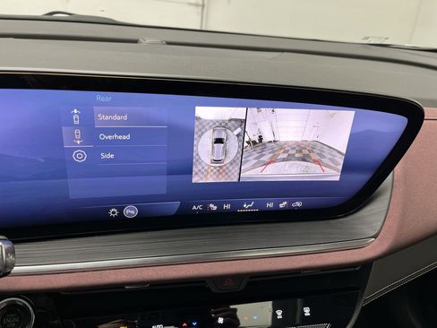 Certified 2025 Buick Envision Sport Touring image 6