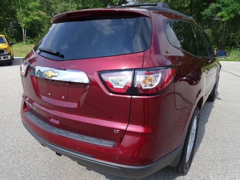 Used 2017 Chevrolet Traverse AWD LT w/ True North Edition image 11