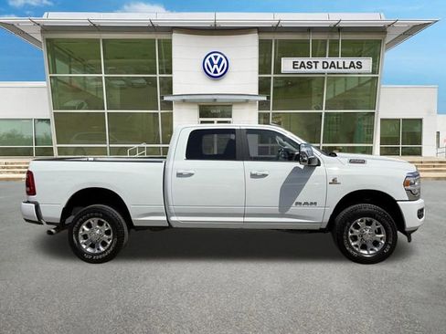 Used 2024 RAM 2500 Laramie w/ Safety Group AWD/4WD image 2