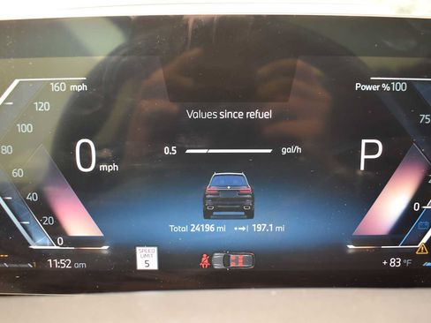 Used 2024 BMW X7 xDrive40i w/ Premium Package AWD/4WD image 22