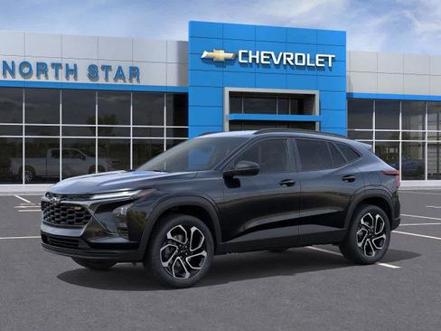New 2025 Chevrolet Trax RS image 2