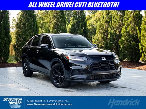 Used 2024 Honda HR-V Sport image 1