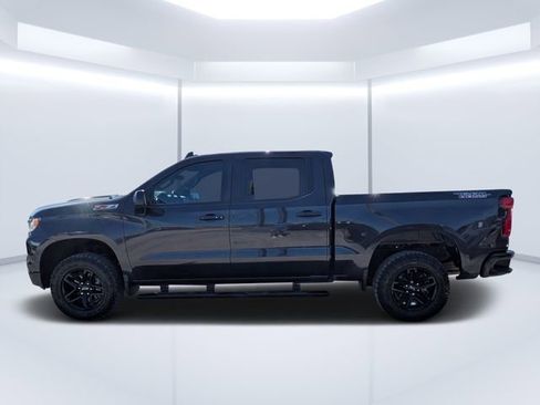 Used 2023 Chevrolet Silverado 1500 LT Trail Boss AWD/4WD image 6
