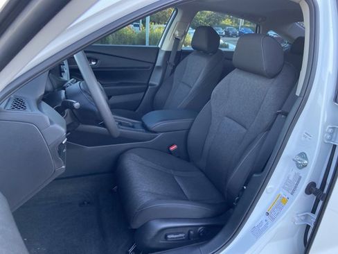 Used 2024 Honda Accord EX image 23