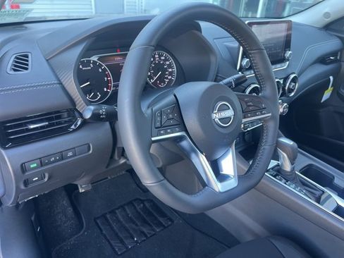 Used 2025 Nissan Sentra SV w/ All-Weather Package image 10