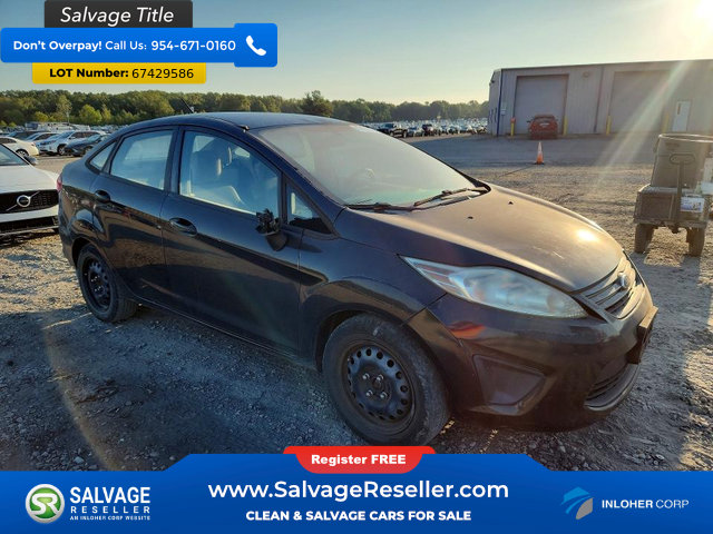 Used 2013 Ford Fiesta S FWD image 5