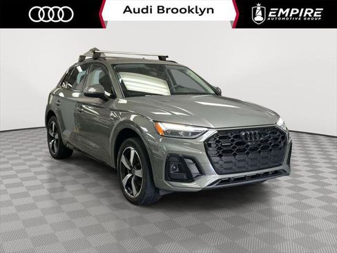 Used 2023 Audi Q5 2.0T Premium Plus w/ Premium Plus Package AWD/4WD image 1