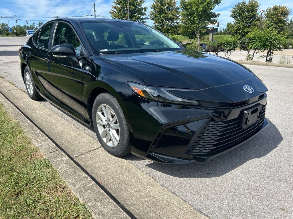 Used 2025 Toyota Camry LE FWD image 2