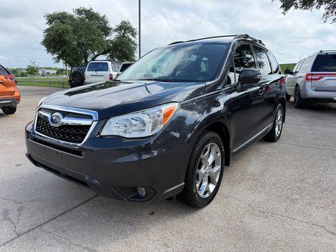 Used 2016 Subaru Forester 2.5i Touring w/ Eyesight & Navigation System image 3