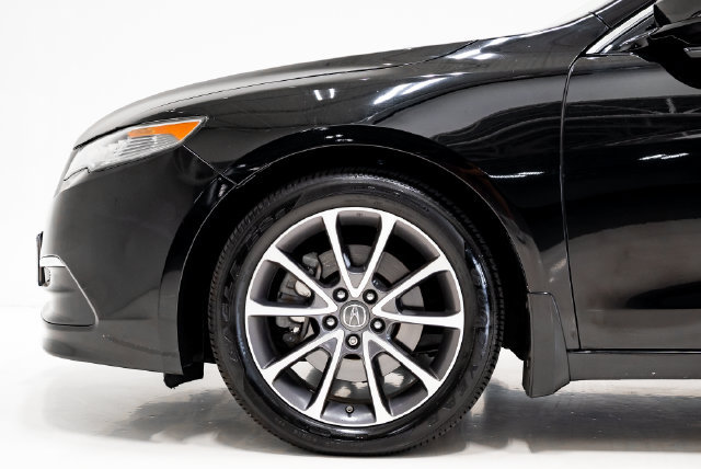 Used 2015 Acura TLX w/ Technology Package AWD/4WD image 29