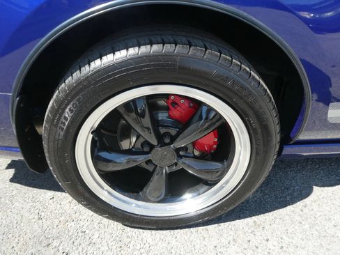 Used 2014 Ford Mustang Premium w/ Equipment Group 202A RWD image 29