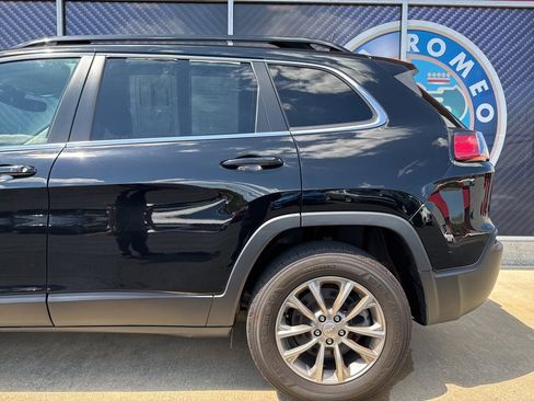 Used 2022 Jeep Cherokee Latitude Lux image 14