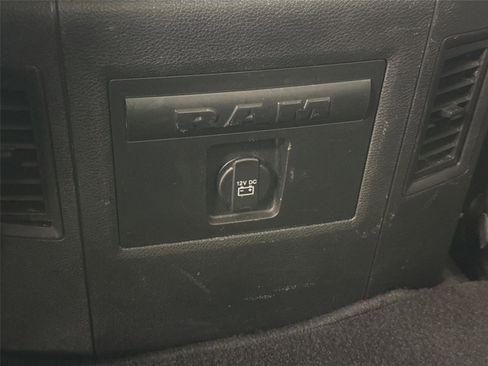 Used 2017 RAM 1500 Big Horn image 34