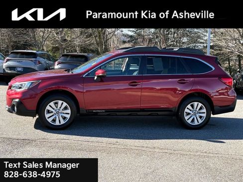 Used 2019 Subaru Outback 2.5i Premium image 3