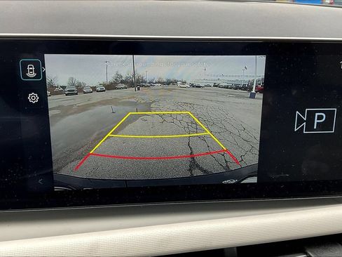 Used 2025 Hyundai Tucson SEL FWD image 14