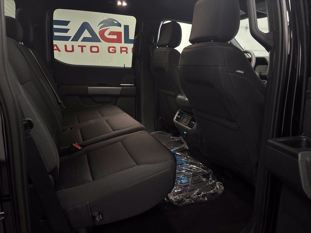 New 2026 Ford F150 XLT w/ XLT Black Appearance Package AWD/4WD image 31