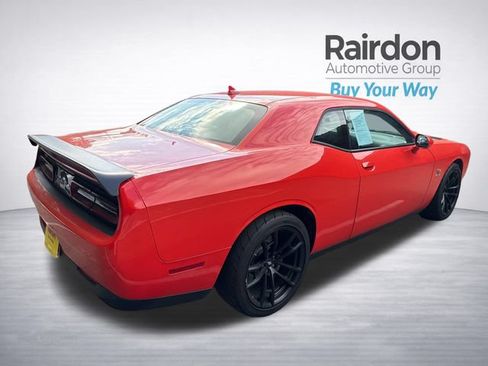 Used 2021 Dodge Challenger R/T Scat Pack RWD image 7
