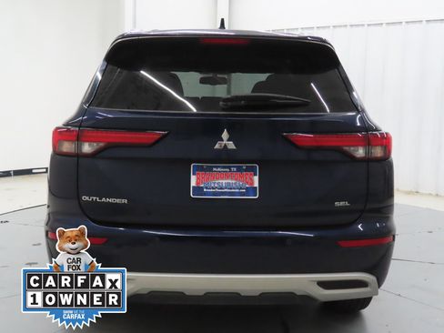 Used 2024 Mitsubishi Outlander SEL FWD image 4