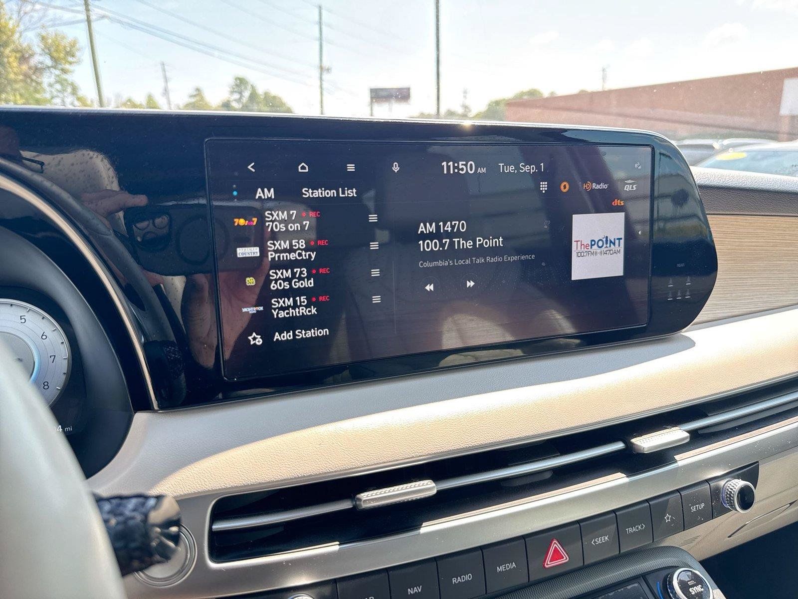 Used 2024 Hyundai Palisade Limited FWD image 9