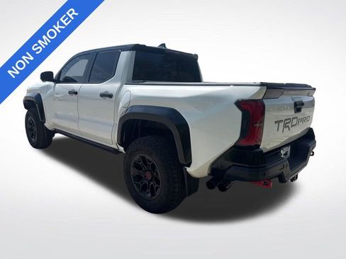Used 2024 Toyota Tacoma TRD Pro image 5