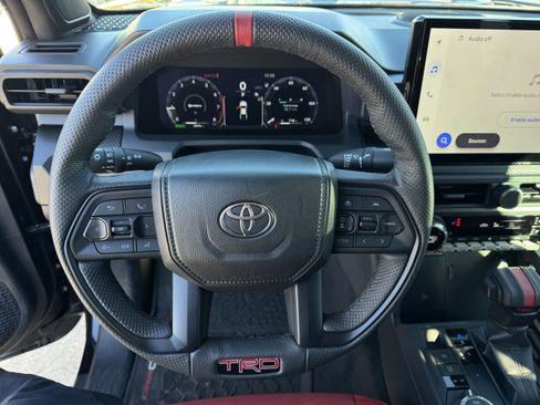 Used 2025 Toyota Tacoma TRD Pro image 21