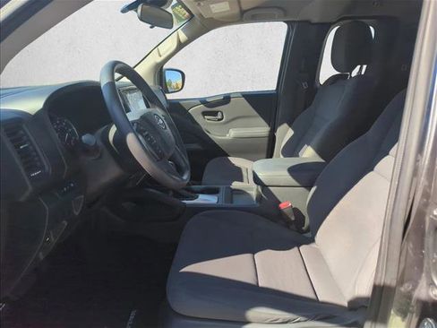 Used 2022 Nissan Frontier S w/ Technology Package image 16