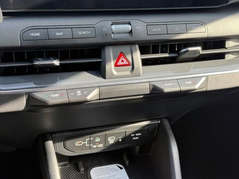 New 2025 Kia K4 EX image 12
