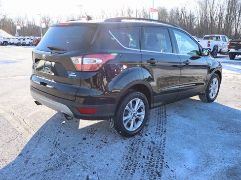 Used 2018 Ford Escape SE w/ SE Sync 3 Package image 28
