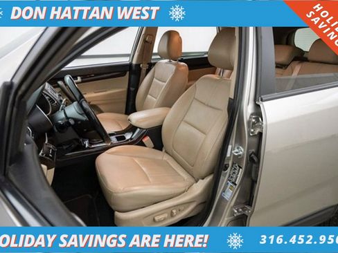 Used 2014 Kia Sorento EX image 4