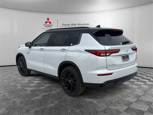 New 2025 Mitsubishi Outlander SEL Black Edition image 7