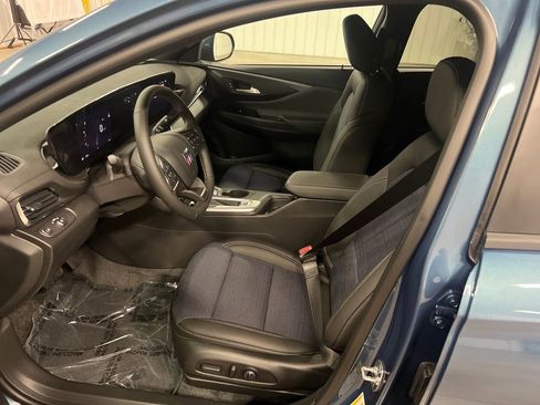 New 2026 Buick Envista Sport Touring FWD image 12