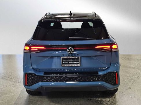 New 2026 Volkswagen Tiguan SE R-Line AWD/4WD image 4