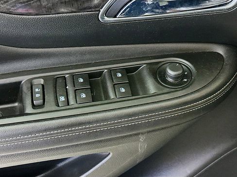 Used 2016 Buick Encore FWD image 18