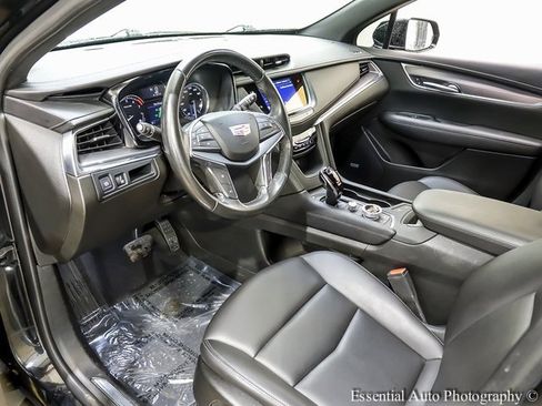 Used 2023 Cadillac XT5 Luxury image 10