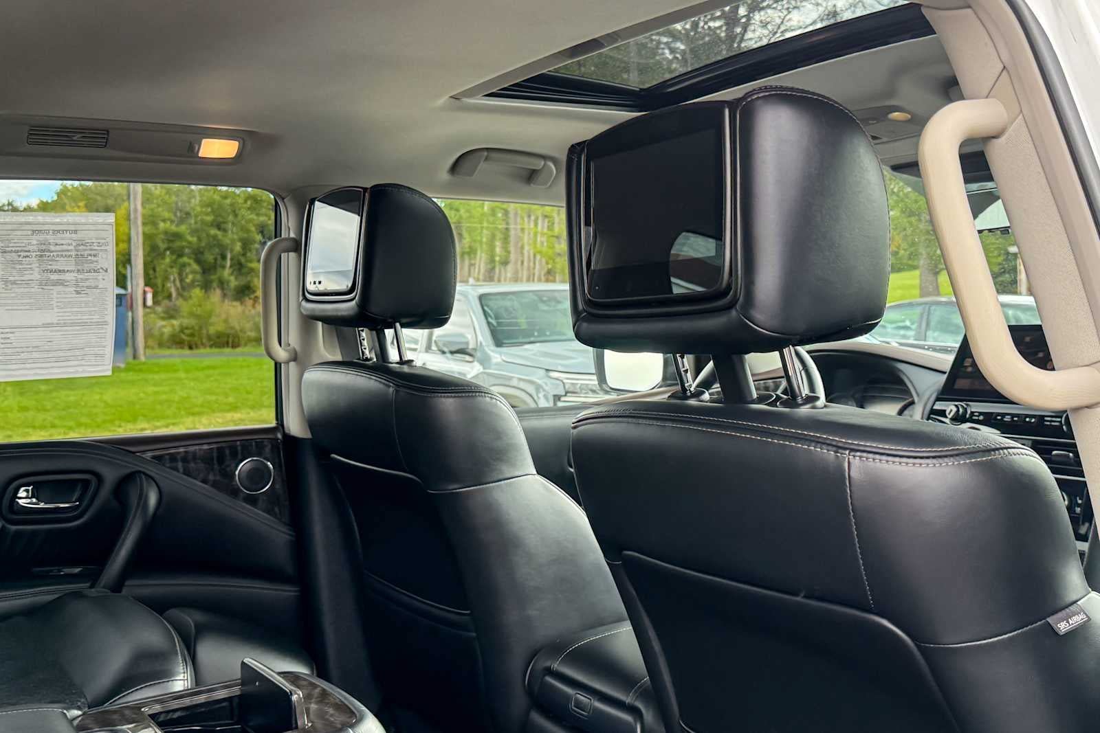 Certified 2023 Nissan Armada Platinum w/ Captain's Chairs Package AWD/4WD image 11