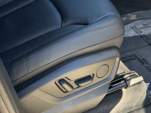 Used 2022 Audi Q7 3.0T Premium Plus w/ Premium Plus Package image 16