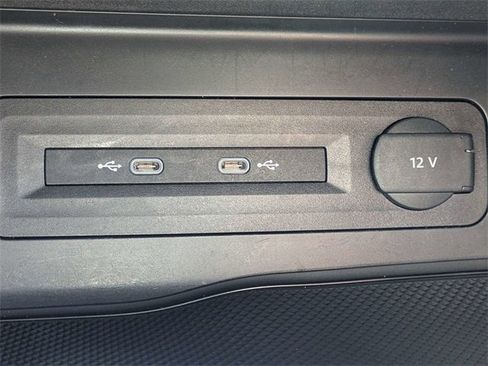 Used 2023 Volkswagen Atlas Cross Sport SEL Premium R-Line image 26