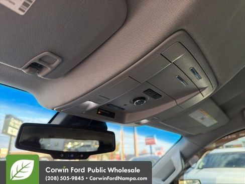 Used 2018 Chevrolet Tahoe LT w/ Luxury Package image 18