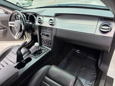 Used 2007 Ford Mustang GT RWD image 22
