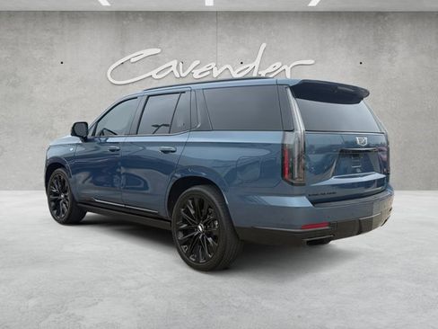 Certified 2025 Cadillac Escalade Sport Platinum w/ LPO, ONYX Package AWD/4WD image 13