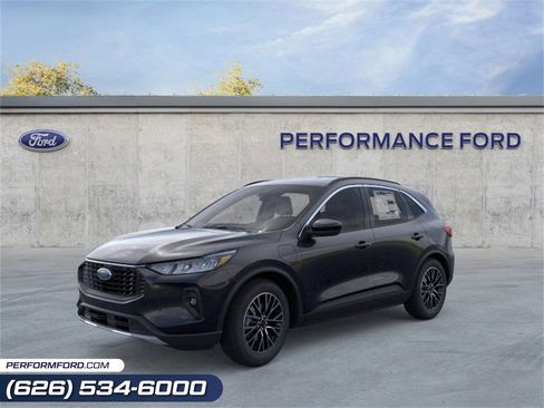 New 2025 Ford Escape SE image 1