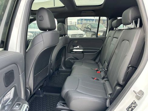 New 2026 Mercedes-Benz GLB 250 4MATIC image 16