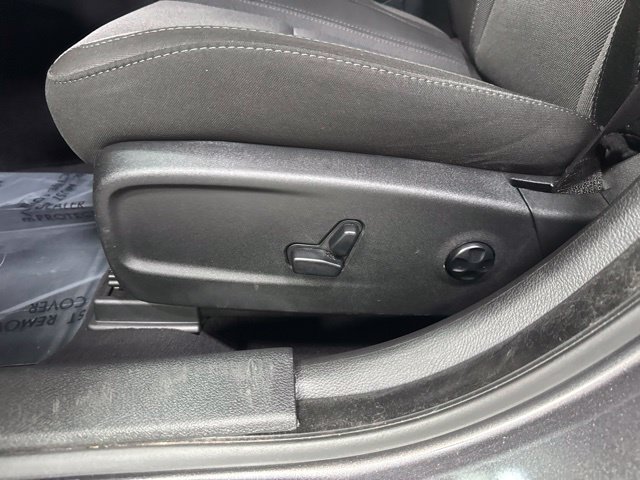 Used 2020 Dodge Charger SXT AWD/4WD image 4