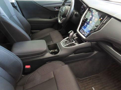 Certified 2025 Subaru Outback Premium image 28