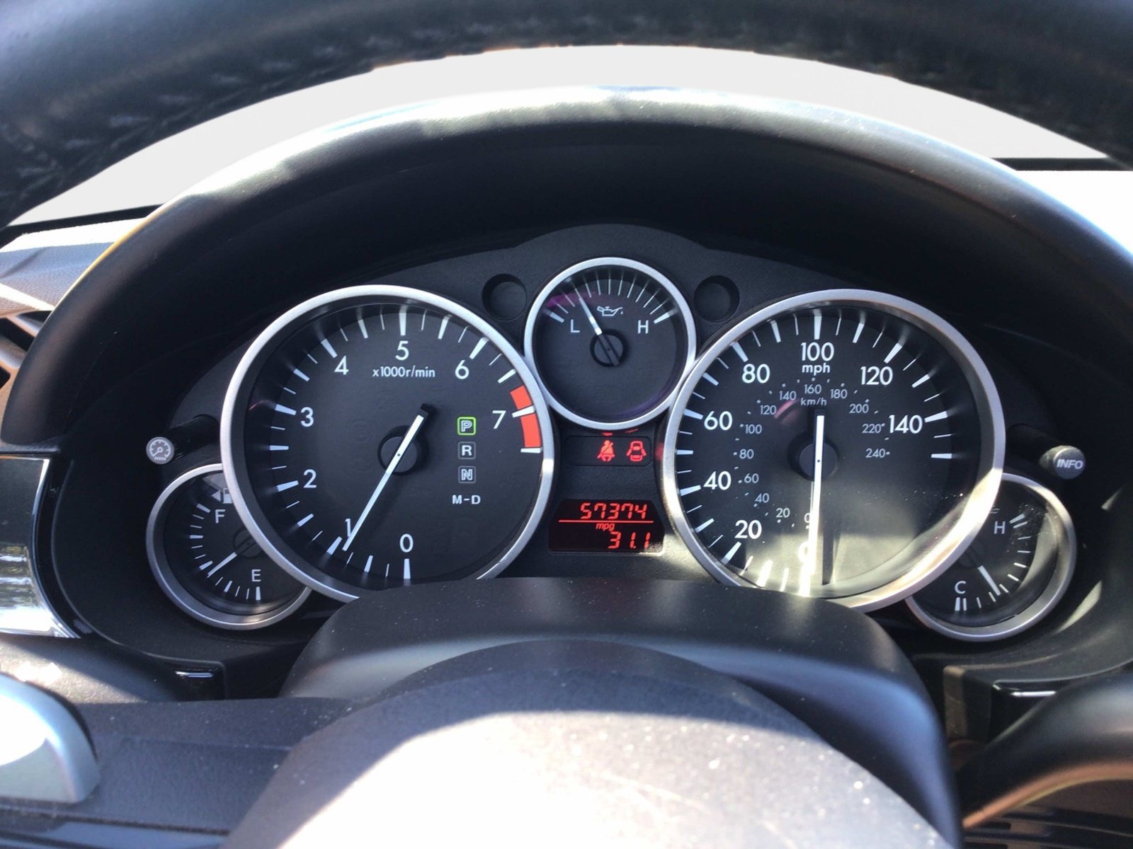 Used 2014 MAZDA MX-5 Miata Sport RWD image 10